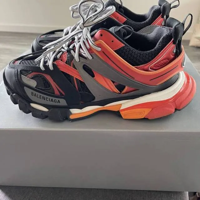 Balenciaga track 2 sneakers size 42