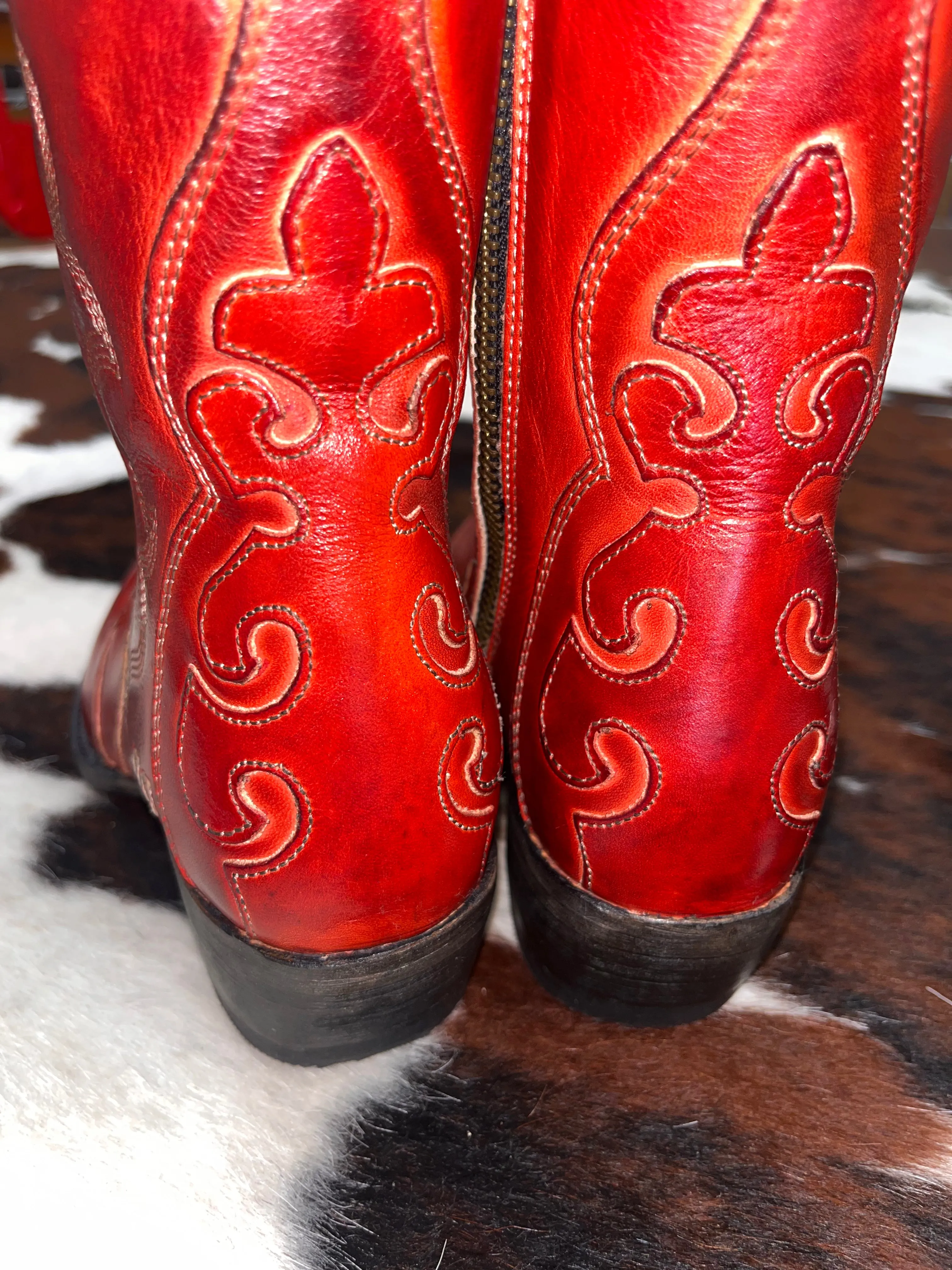 Bed Stu Women's Deuce Red Rustic Snip Toe Cowgirl Boot F328041-RDRS