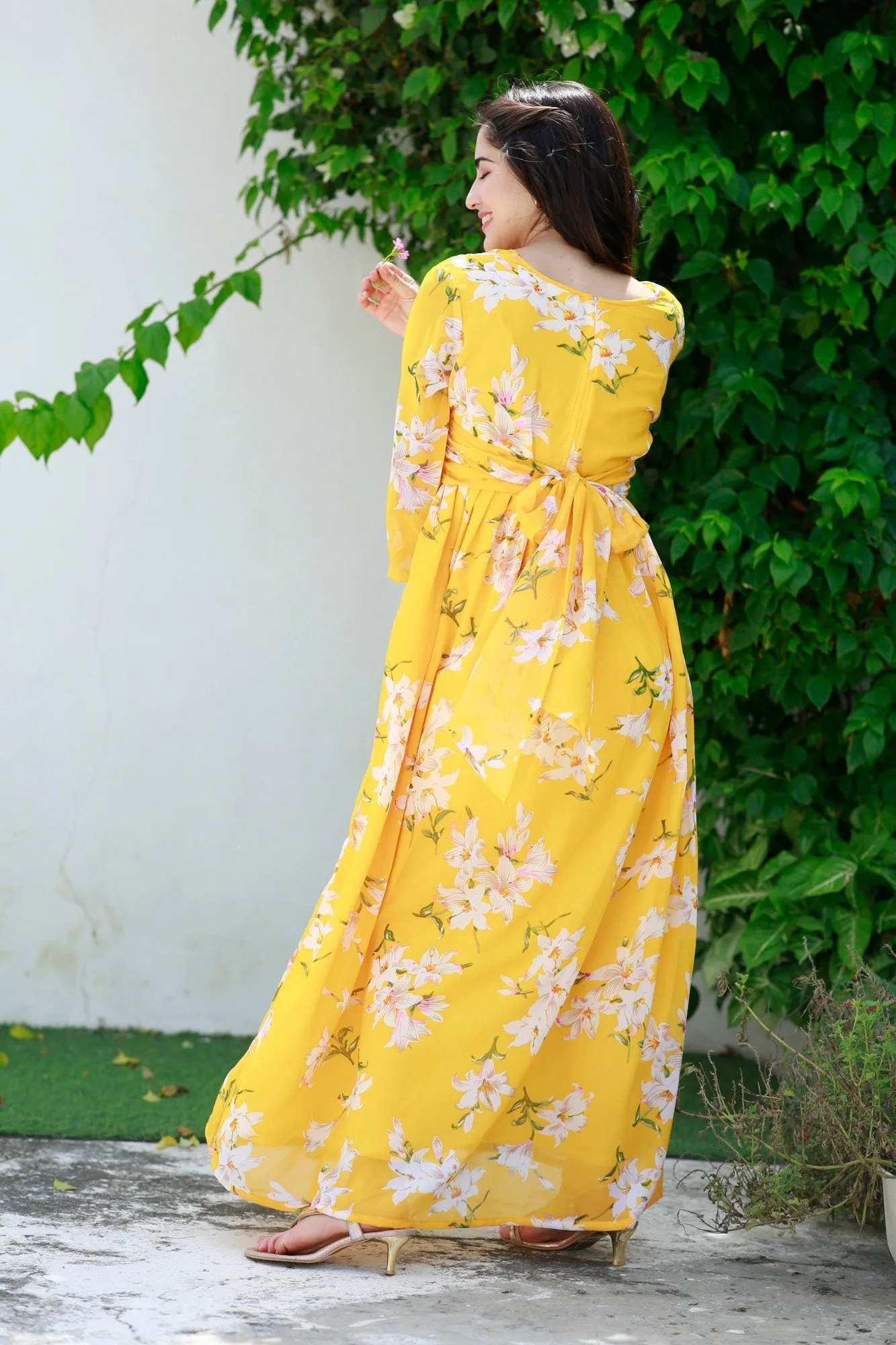 Cheery Sunny Blossom Maternity Knot Dress