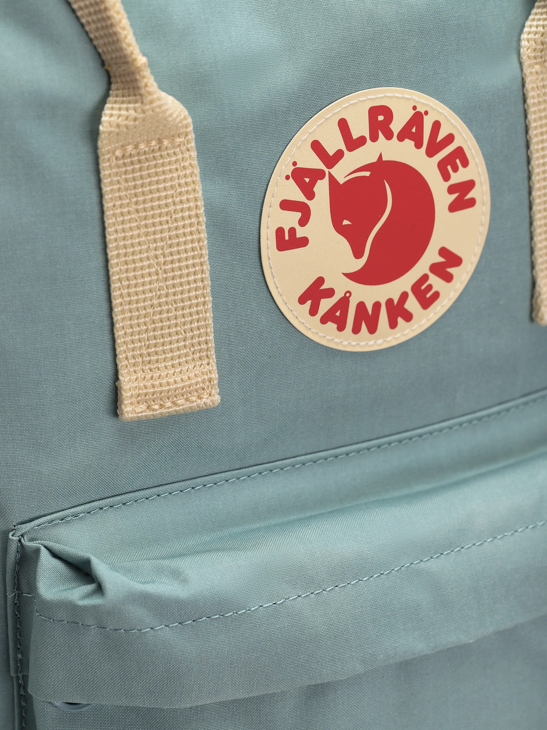 Fjallraven Kanken Backpack (sky blue/light oak)