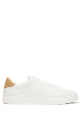 Leather trainers with suede backtab