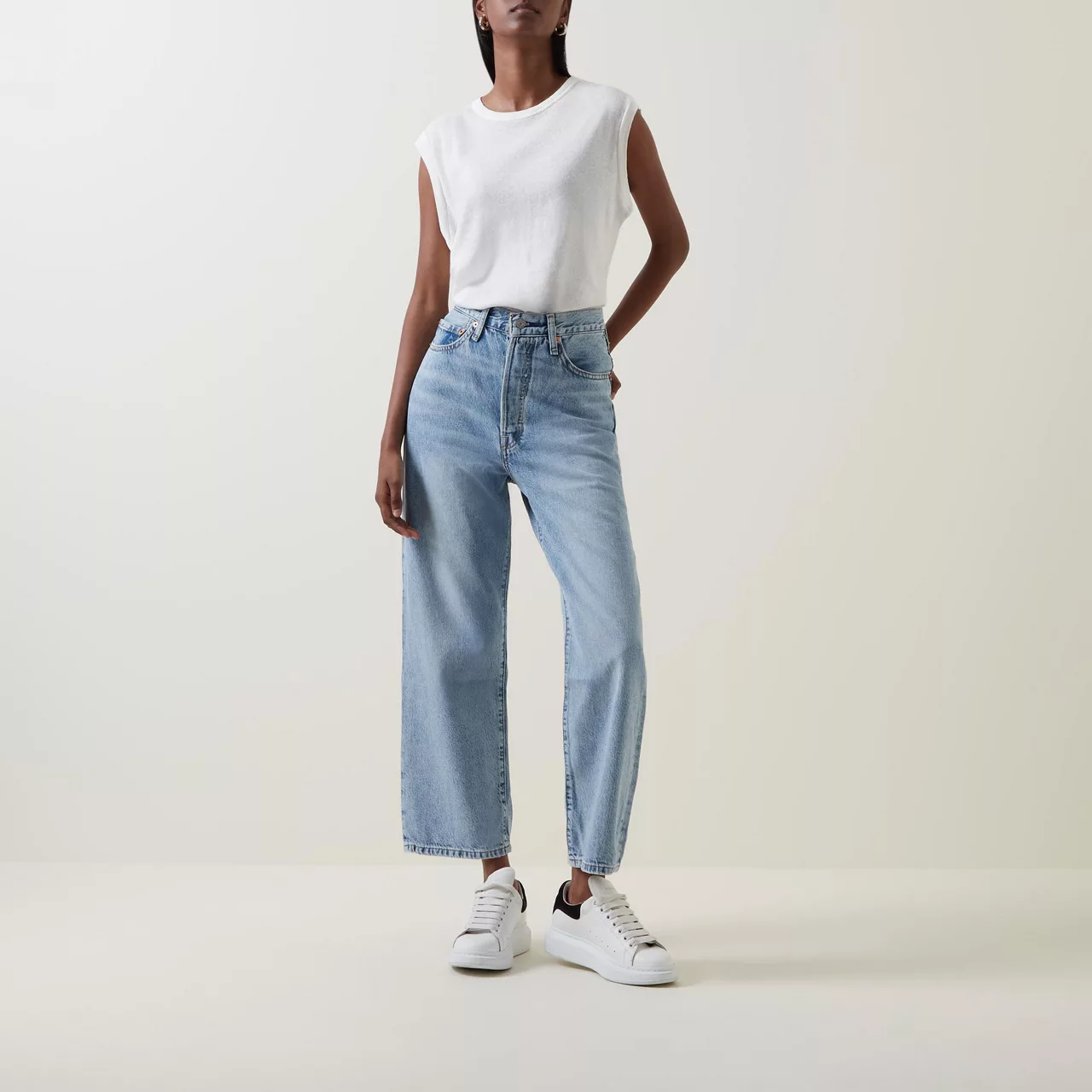 LEVIS Ribcage Cropped Super-High Rise Straight Leg Jeans - Light Blue