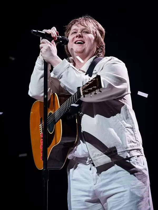 Lewis Capaldi First Direct Arena in Leeds Off White Jacket