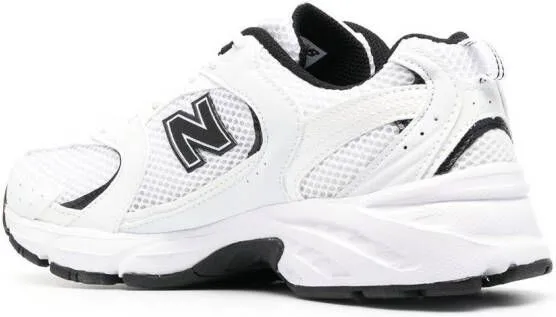 New Balance logo-patch low-top sneakers White