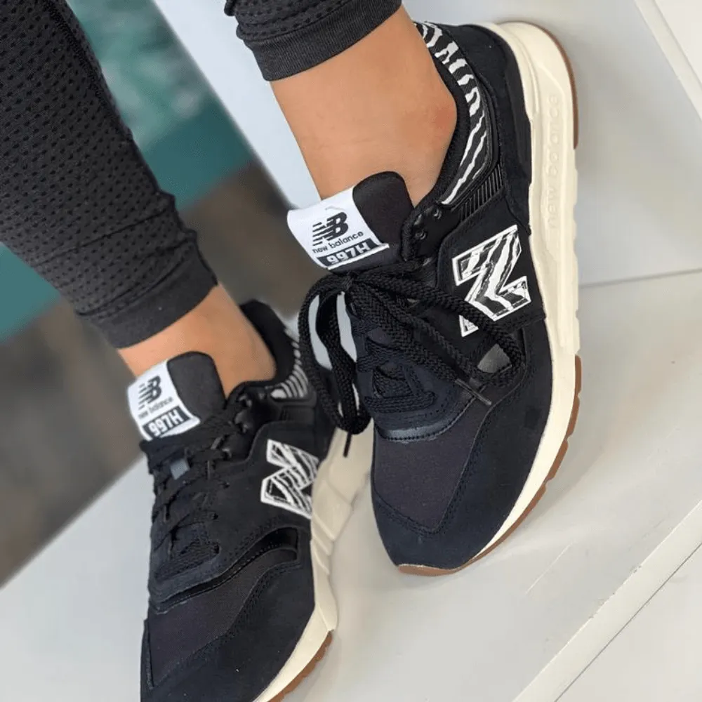 New Balance Womens 997 Lifestyle in Black Zebra