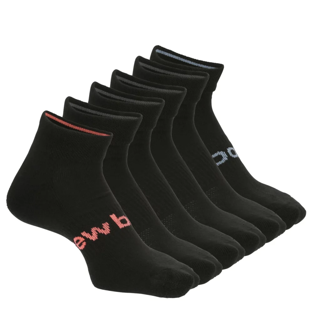 NEW BALANCE  WOMENS PERFORMANCE QUARTER SOCKS 6 PAIRS