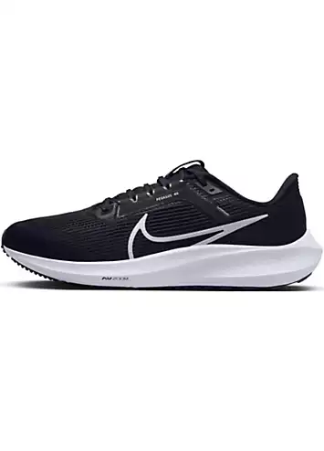 Nike Pegasus 40 Running Trainers