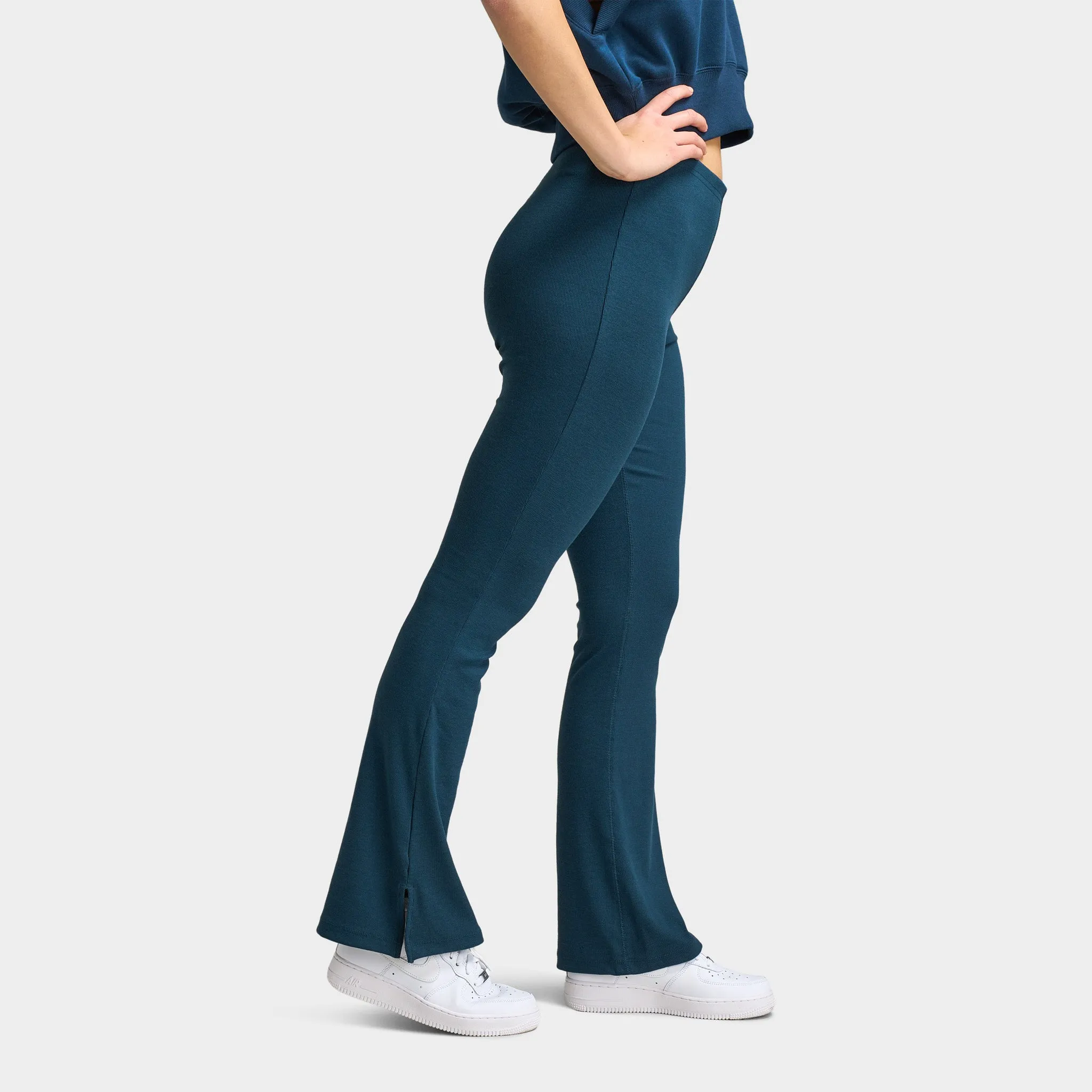 Nike Sportswear Women's Tight Mini-Rib Flared Leggings Armory Navy / Sail