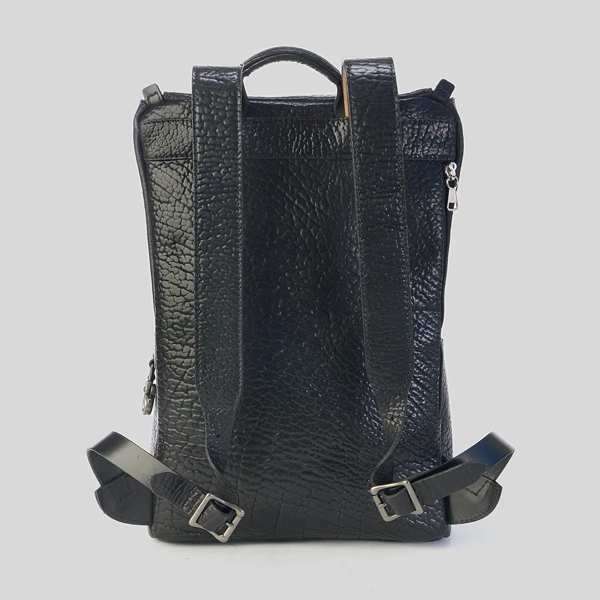 Top-Zip Bison Backpack No. 745 | NEW L.E.