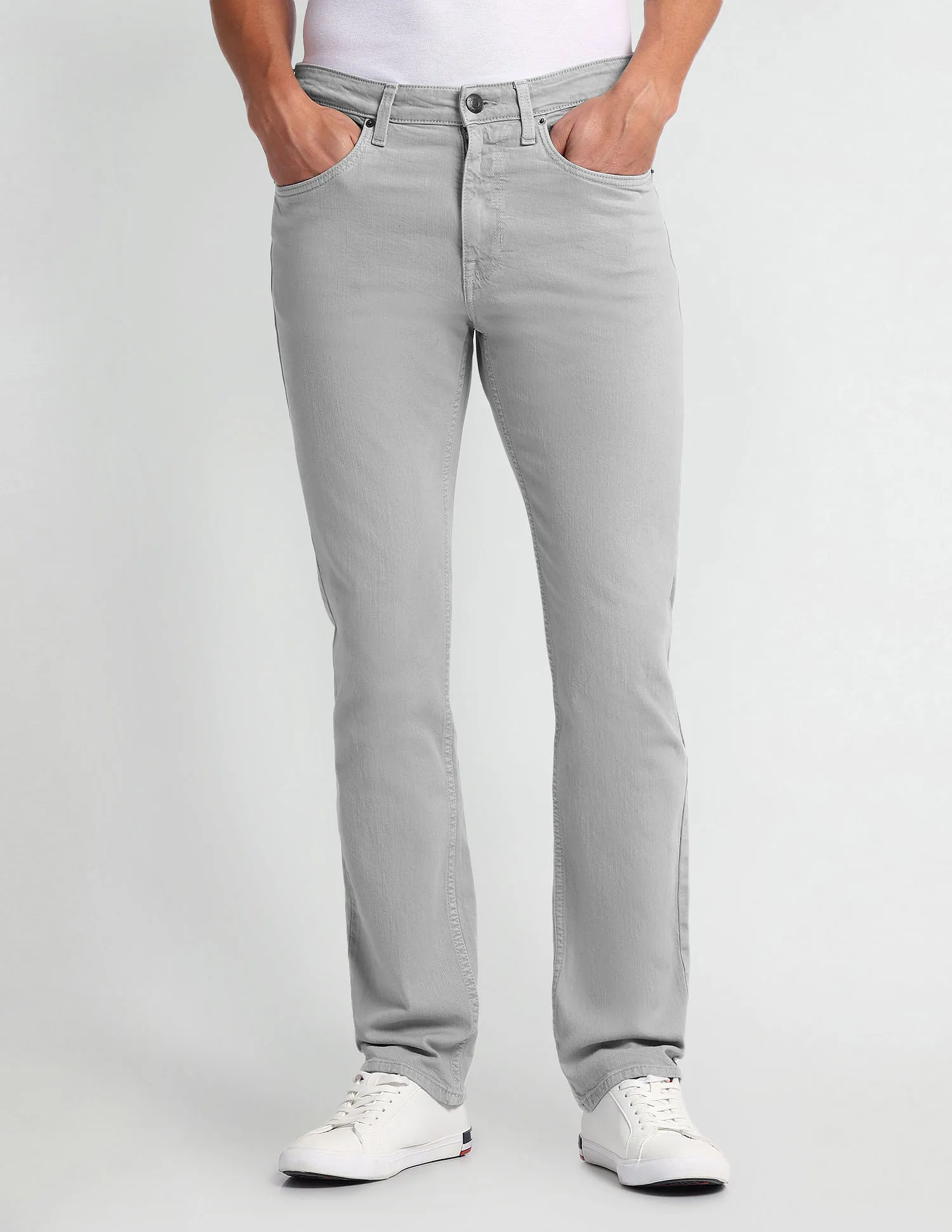 U.S. Polo Assn. Denim Co. Harold Slim Straight Grey Jeans